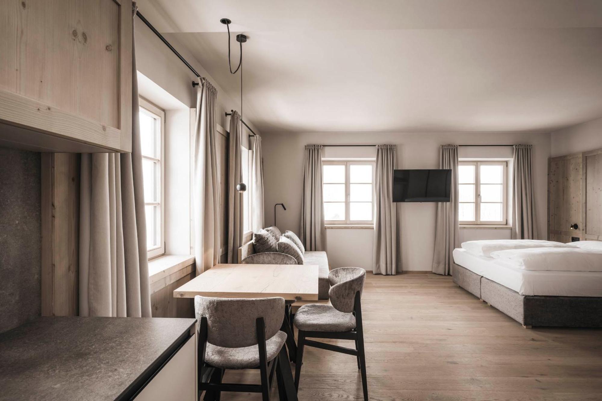 Hofergut Suites & Apartments 리스코네 외부 사진
