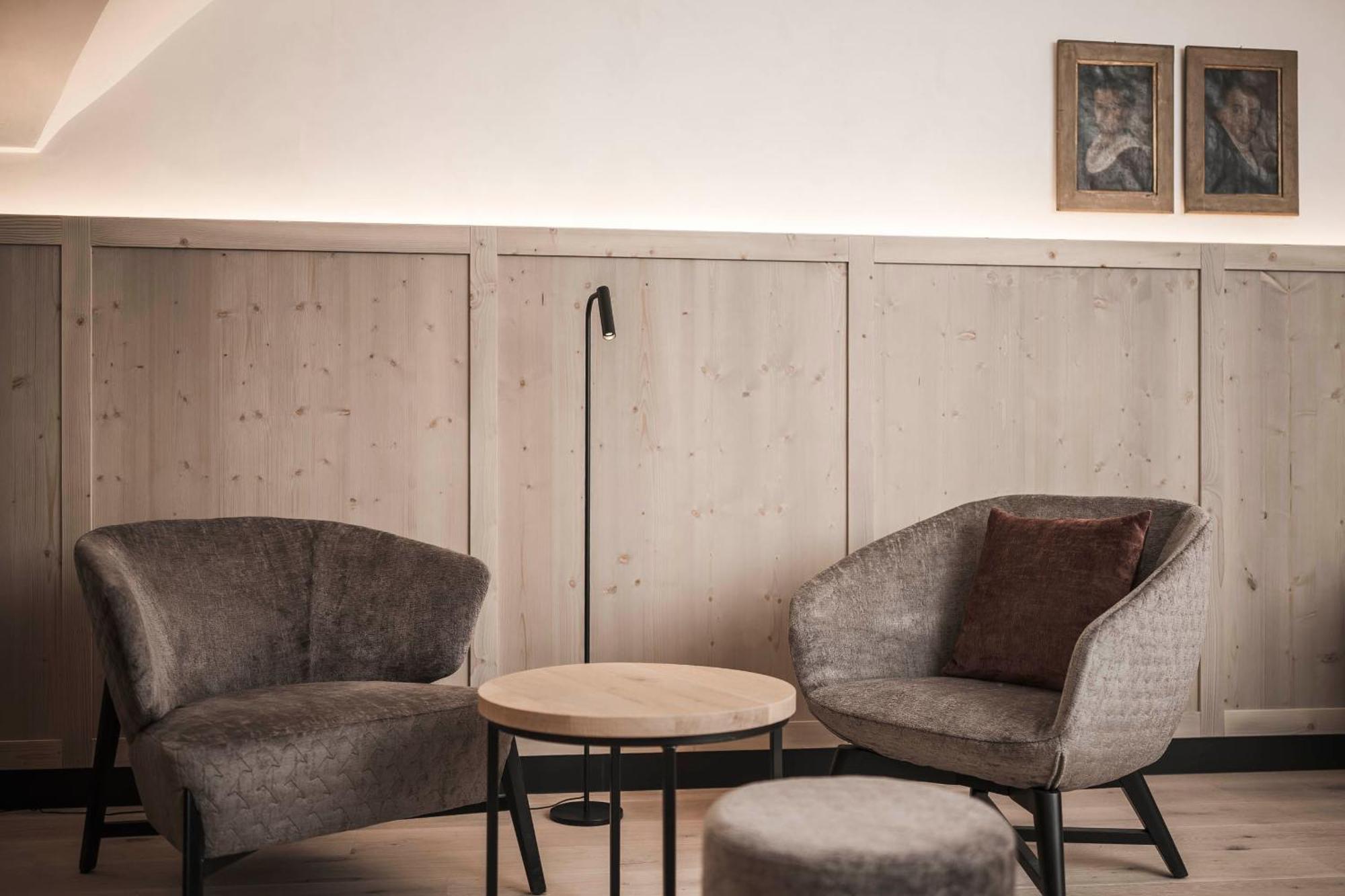 Hofergut Suites & Apartments 리스코네 외부 사진